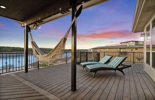 Highland Lake Estates House | Deep Waterfront~Boat Dock~Game Cave/Bar~Pavilion~Balcony, sleeps 15