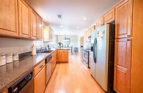 Bismarck House | DeGray Getaway - At the door steps to DeGray Lake Resort State Park