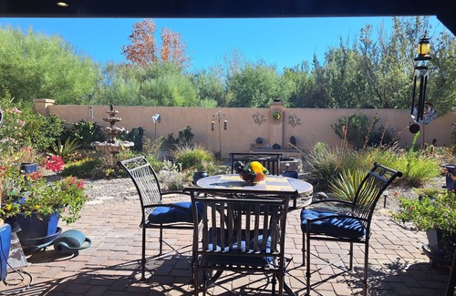 Sahuarita House | Deirdre's Desert Garden Home