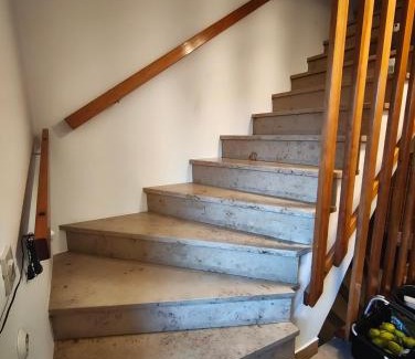 Beckedorf Apartment | Deisterferien FeWo Hygge unterm Dach, 3 Personen, Balkon, Nur Netflix, WLAN, A2 Nähe