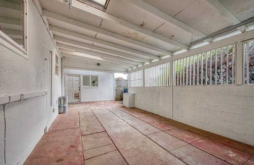 Raisin House | Del Mar Studio · Charming Studio I 600Mbps Walk to Tower District