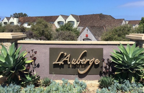 Del Mar Resort | Del Mar, where the Turf meets the Surf! Welcome to Villa L'Auberge