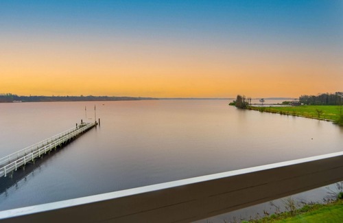 Bad Zwischenahn Apartment | Delf'inn - Ihr Maritimes Refugium Zwischen See und Hafen