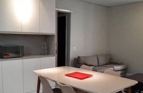 Anchieta Apartment | Delicioso ap a uma Quadra da Av. Bandeirantes - 4 Pessoas