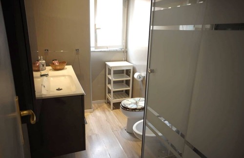 Cinecitta Apartment | Delicious 10min from the center of Rome