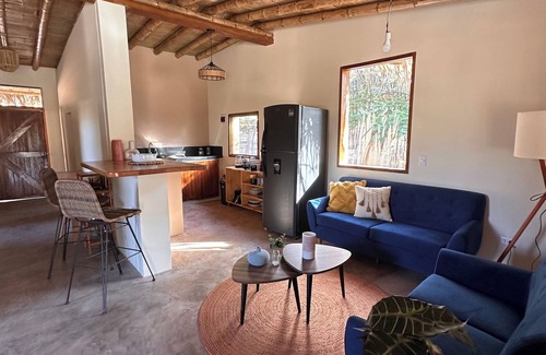 Mancora House | Delightful 2-bedroom house with WiFi in Mancora