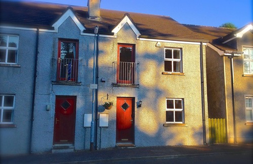Bryansford House | Delightful 3 bedroom house in the heart of the Mourne Mountains with free Wi-Fi