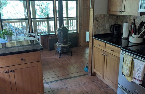 Picayune House | Delightful 4-BR with pond, deck, spacious yards in Picayune