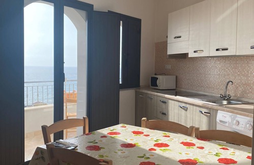 Torre Ruffa Apartment | Delightful apartment 200 meters from the sea and with private access to the beach