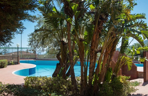 Sant'Onofrio Apartment | DELIGHTFUL APARTMENT IN VILLA WITH PRIVATE POOL FOR EXCLUSIVE USE
