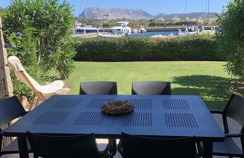 Puntaldia House | DELIGHTFUL COTTAGE WITHIN WALKING DISTANCE OF THE WHITE BEACHES OF SARDINIA