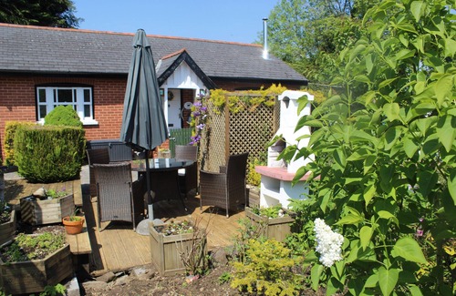 Longdown Cottage | Delightful Detached Cottage close to Exeter, Dartmoor and the coast.