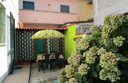Ex Campo d'Aviazione House | Delightful duplex villa near the sea