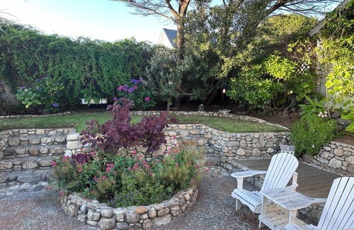 Mendocino House | Delightful home with glorious view in Mendo village
