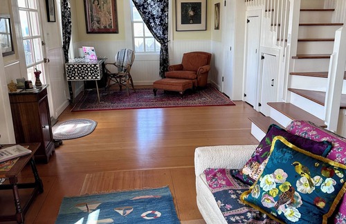 Mendocino House | Delightful home with glorious view in Mendo village
