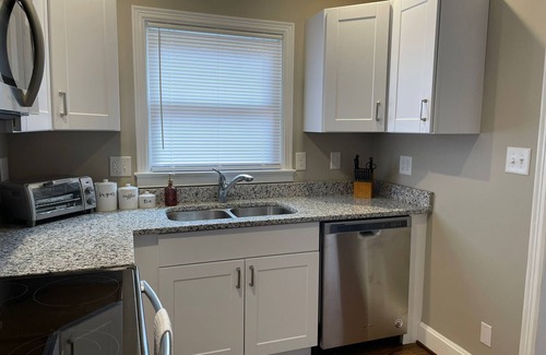 Charlotte House | Delightful house just 10 minutes from uptown