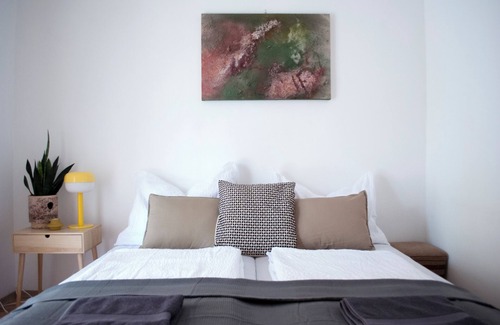 Siofok House | Delightful house surrounded by old pine trees in Siófok at the lake with AC,WiFi