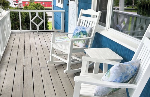 Marilla House | Delightful, newly renovated, 3 bedroom cape in a charming country setting