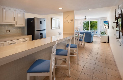 Zona Hotelera Norte Condo | Delightful Oceanfront 3BR Condo South tower,the best Ocean views in the complex!