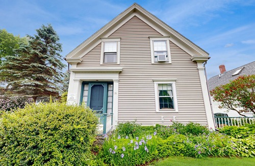 Searsport House | Delightful Seaside Retreat with Ocean Views, Wifi, and Private Washer & Dryer