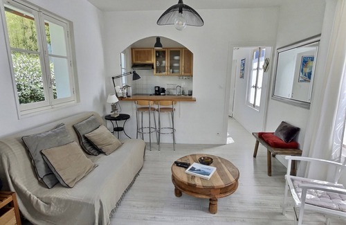Biarritz House | Delightful small house in a quiet neighbourhood close to the beach and the golf