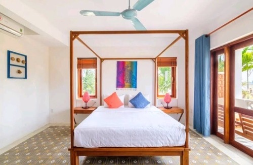 Cam Chau Villa | Delightful Spacious House with Pool close to Beaches