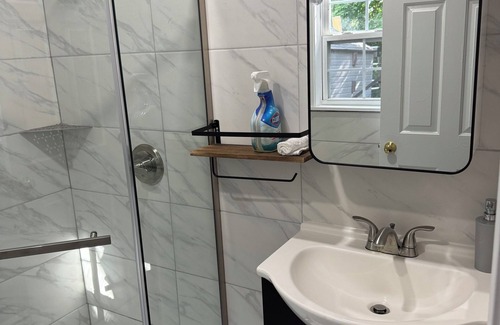 Naugatuck Apartment | Delightful Studio with AC and Heat in Naugatuck