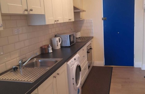 Ashbourne Apartment | Delphi Cottage
