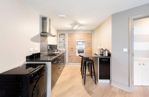 Bray on Thames Apartment | Delux Maidenhead Apartment