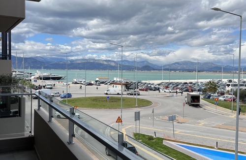 Nafplio Apartment | Deluxe 1-bedroom Apt in the heart of Nafplion