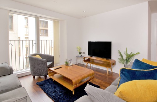 Manchester City Centre Apartment | Deluxe 3-Bedroom Spacious City Centre Apartment