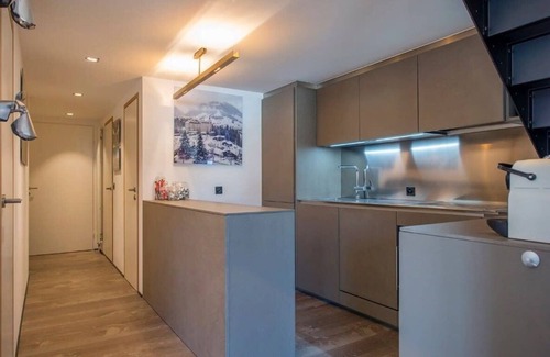 Gstaad Apartment | Deluxe Apartment with Mezzanine