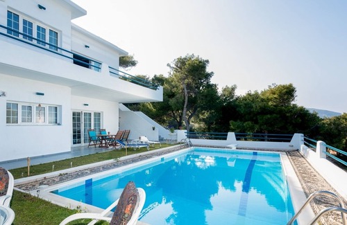 Ormos Agiou Ioannou Apartment | Deluxe Apartments Giamatasta D