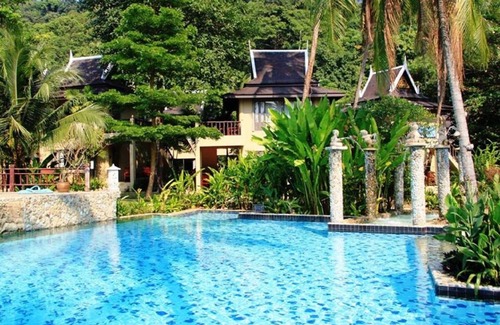 Ko Chang House | Deluxe bungalow with garden view