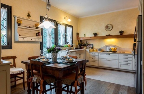 Coverciano Villa | Deluxe Charming Florentine VILLA in the City. PLUS