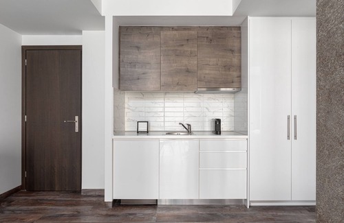 Gazi Apartment | Deluxe Double Room By Athenian Spirit