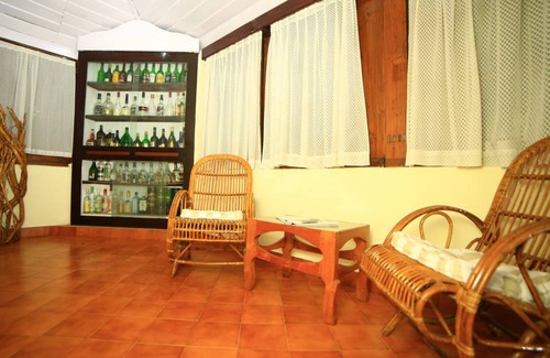 Kottappadi part Cabin | Deluxe Double Room In British Bungalow