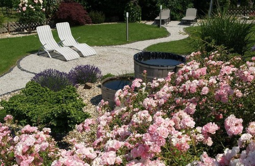 Brauneberg Cottage | Deluxe Double Room with Balcony - Weingut Bastian - Your feel-good home