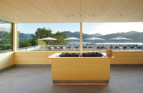 Tegernsee House | Deluxe Double Room with Lake View - DAS TEGERNSEE