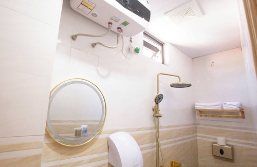 Meo Vac Apartment | Deluxe Hà Giang Stay with AC, Scenic Views & Private Bath