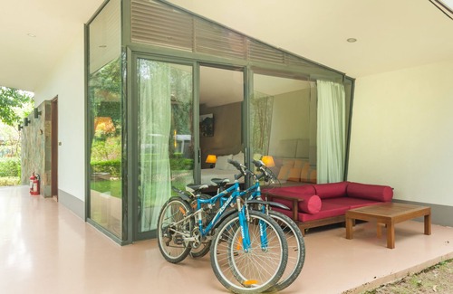 Phuc Yen Villa | Deluxe Hilltop Villa in Flamingo Dai Lai Resort