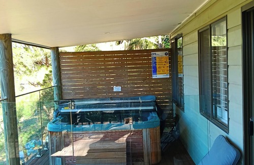 Moreton Bay Region House | Deluxe King Studio - Cedar