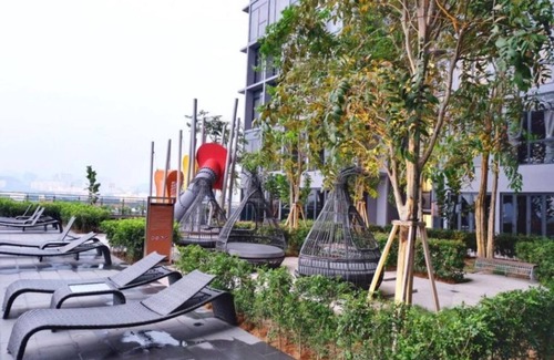 Titiwangsa Apartment | Deluxe King Suite with Garden View 6