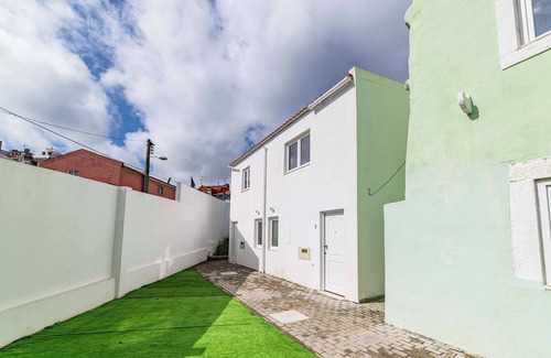Ajuda Apartment | Deluxe & Modern Duplex in the heart of Belem