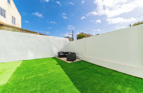 Ajuda Apartment | Deluxe & Modern Duplex in the heart of Belem