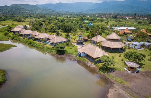 Kalisada Villa | DeLuxe Pool villa 1, one bedroom luxury villa with panoramic rice field view!