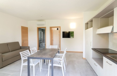 Pieve Vecchia Apartment | Deluxe Suite 3 with Shared Pool and Private Balcony