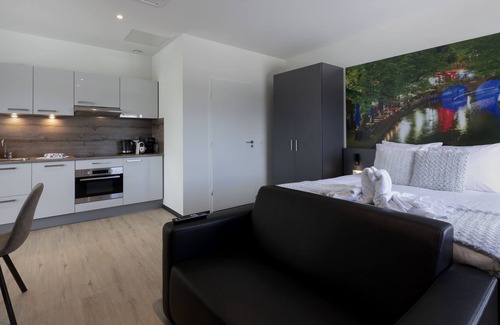 Municipality of Utrecht Apartment | Deluxe Suite with kitchen