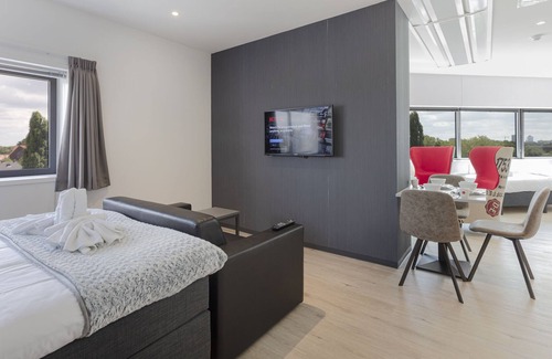 Municipality of Utrecht Apartment | Deluxe Suite with kitchen