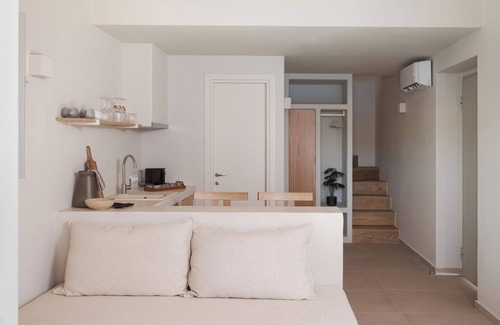 Limeni Apartment | Deluxe Superior Duplex Suite By Yerma Suites Limeni